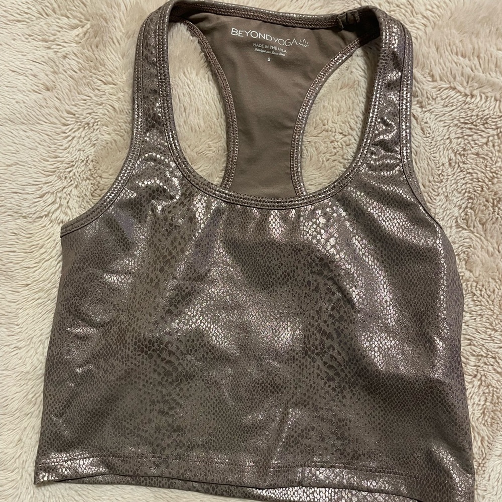 Beyond Yoga snakeskin tank top S